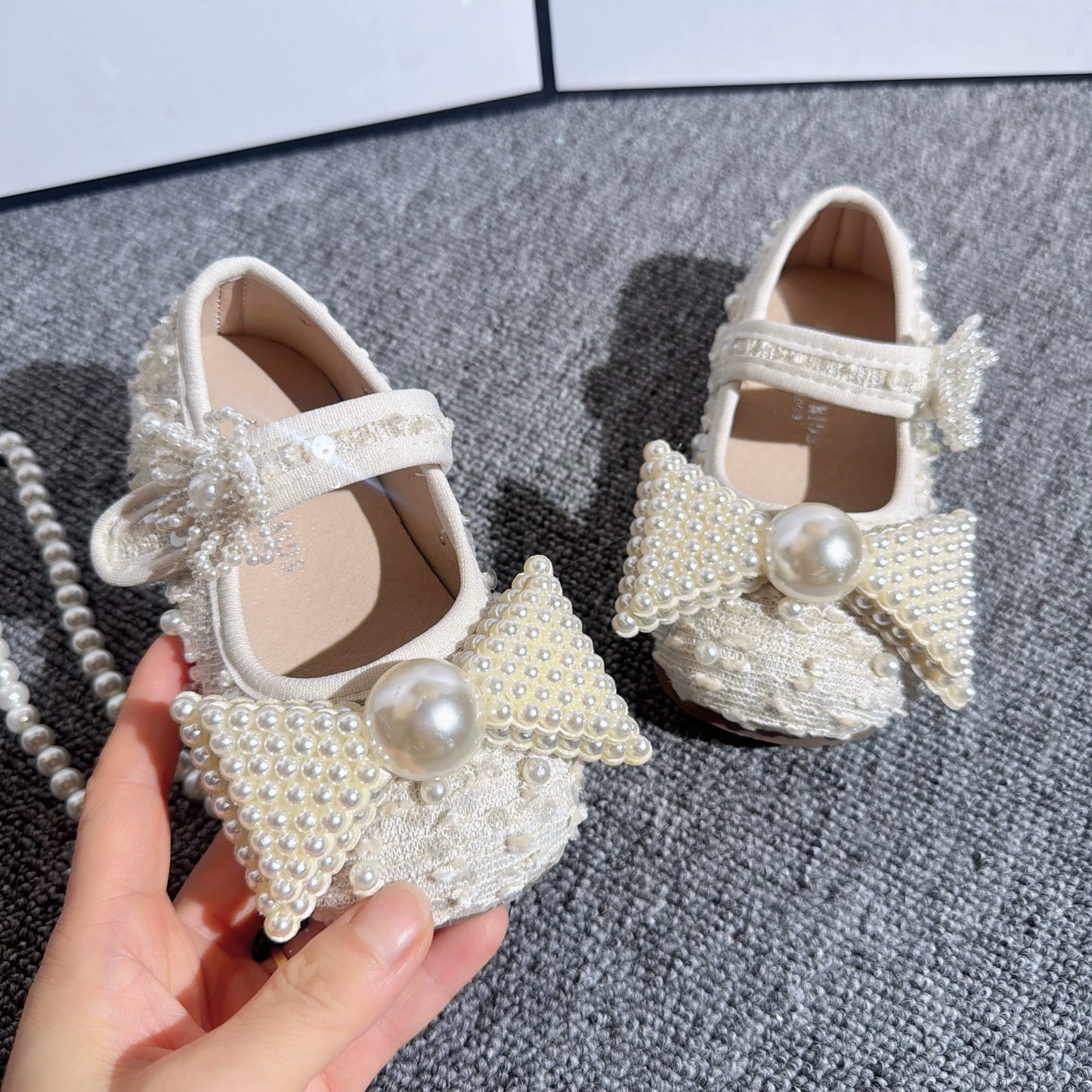 Girls' Soft-Soled Pearl Butterfly Princess Leather Shoes