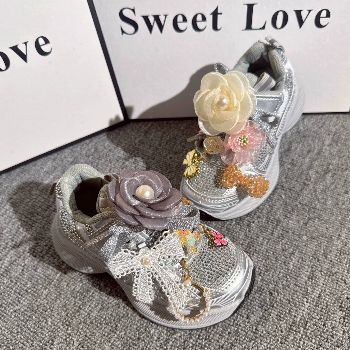 Girls' New Style Flower Silver Sports Shoes