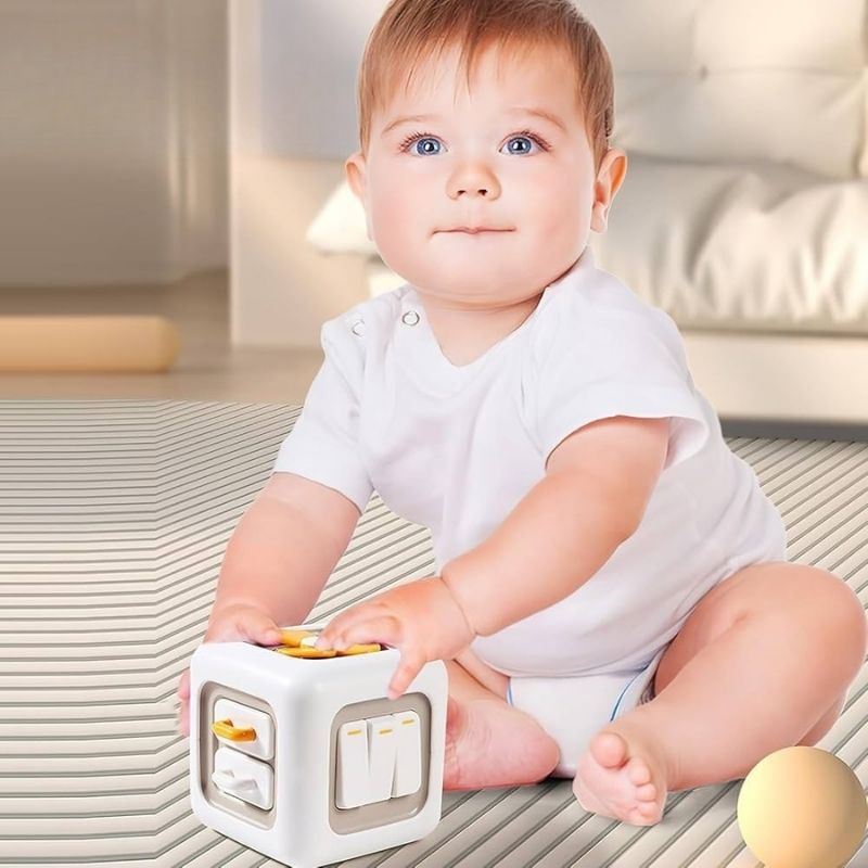 6-in-1 Montessori Activity Cube – Compact Sensory Travel Toy for Toddlers 12 Months+