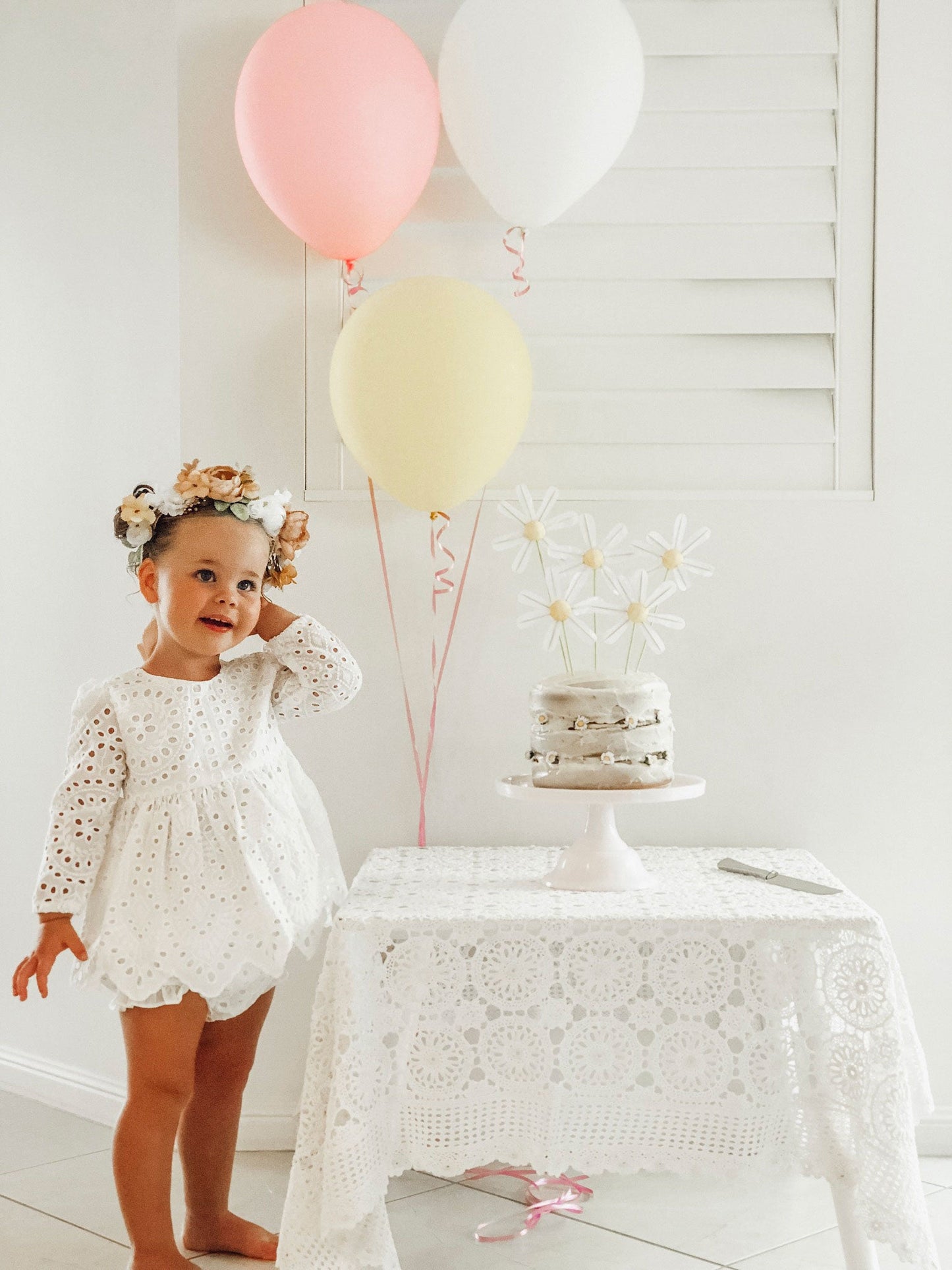 White Ivy Baby Girl Two Piece Set